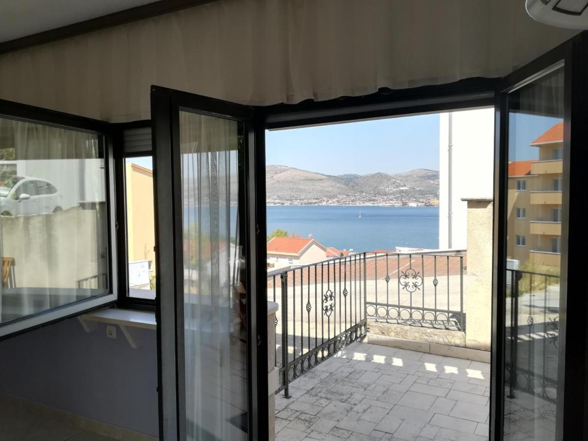 Villa Caroline Trogir Exterior photo