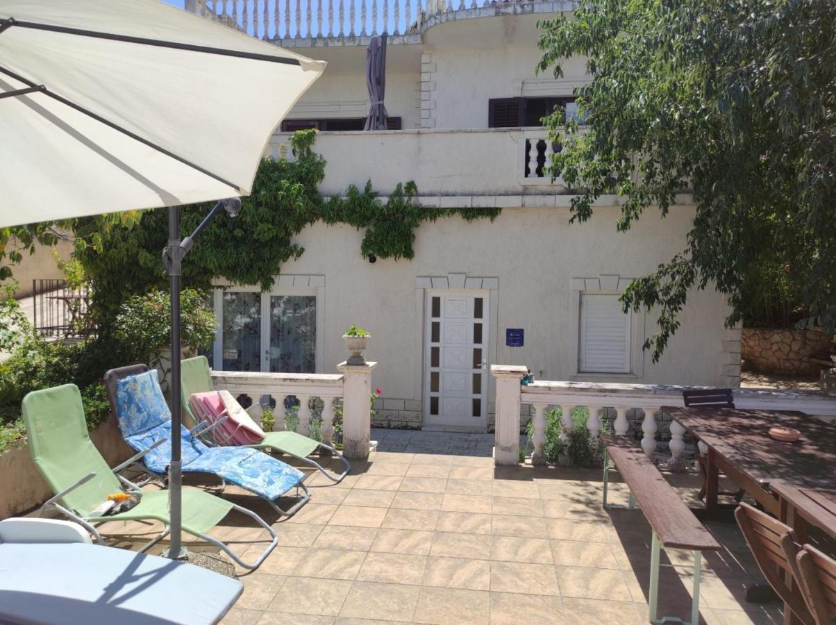 Villa Caroline Trogir Exterior photo